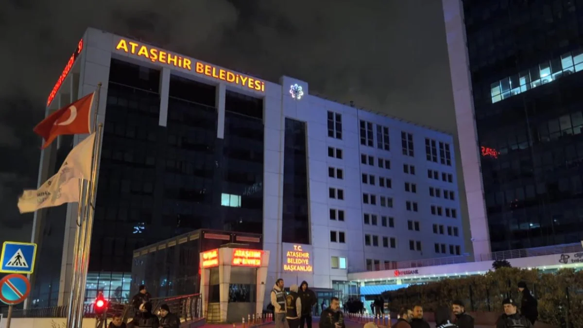 Ataşehir Belediyesi'ne yolsuzluk operasyonu: 20 şüpheli gözaltına alındı